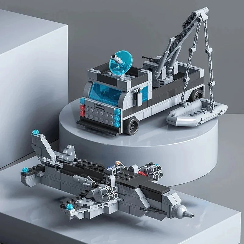 דגם ספינת מלחמה להרכבה – 1560 חלקים | 6 ב-1 משתנה לצורות שונות