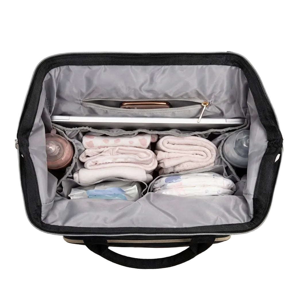 תרמיל החתלה עם פתיחה רחבה וקיבולת גדולה לאחסון חיתולים, בגדים ותחליפי חלב בצורה מסודרת